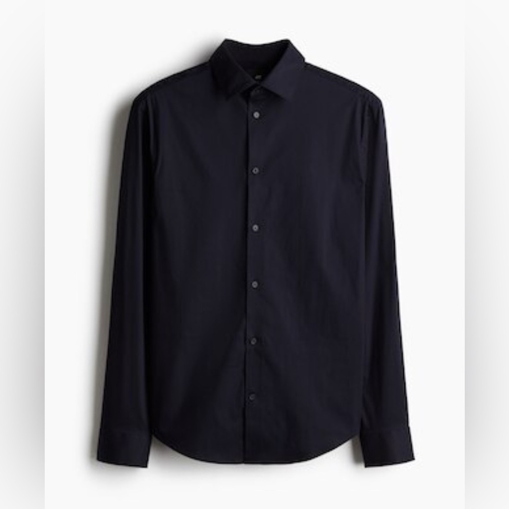 ✨ Black Slim-Fit Men’s Dress Shirt  ✨ - Picture 3 of 3